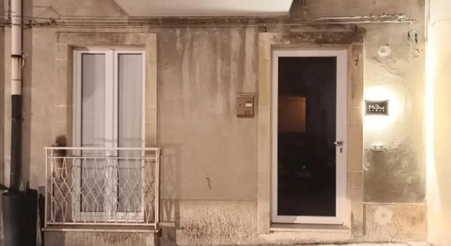 MiBu House, Забронировать Отель Отели Палаццоло-Акреиде с парковкой, Парковка