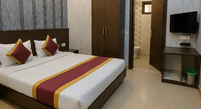 Одноместный номер Standard с балконом Hotel Rajvansh Palace