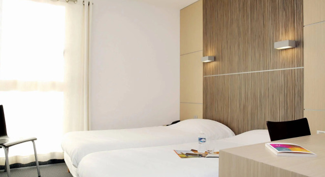 Inter-Hotel Le Caussea, Rezerwuj Hotel Castres Tarn