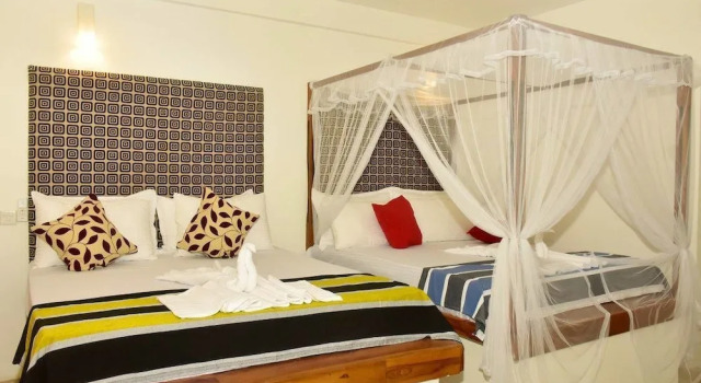 Люкс Safari Queens Resort