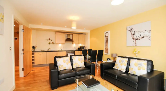 Студия Standard Hamilton Court Apartments from Your Stay Bristol