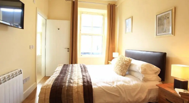 Leabhar Beag, Rezervasyon Otel Kenmare 