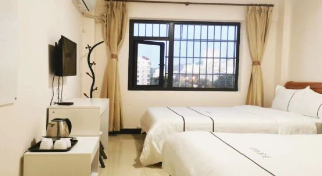 Люкс с 4 комнатами с видом на море Deyu Seaview Apartment