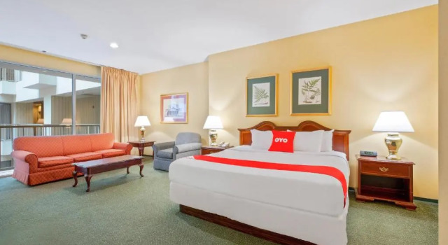 Номер Standard OYO Hotel St. Louis Downtown City Center MO