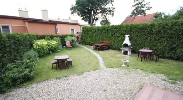 Willa Patio, Varaa Hotelli Stegna 