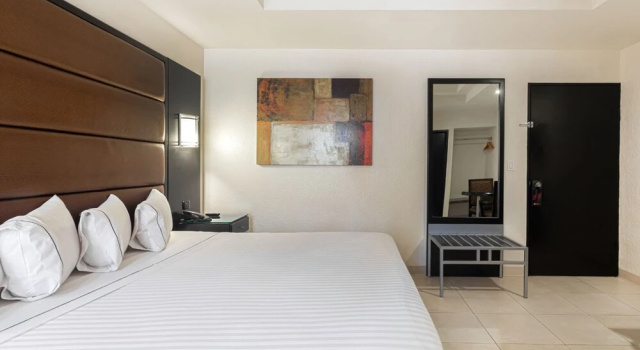 Camera Comfort Hotel Astor Tijuana