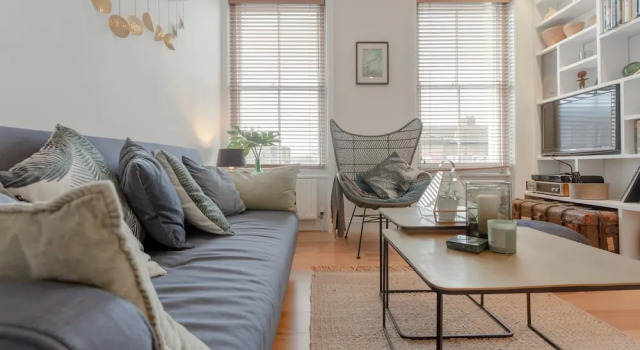 Vibrant 2 Bedroom Apartment in Notting Hill, Varaa Huoneisto Asunnot kohteessa Merseyside, Huoneisto