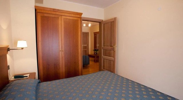 Albergo Lo Scrigno, Забронировать Отель Отели Abruzzo Ski 3 звезды, 3*