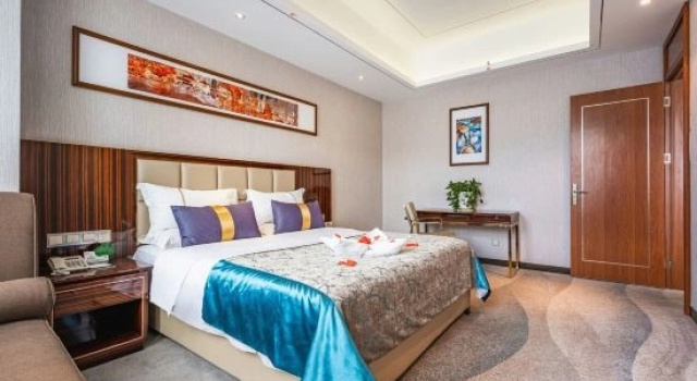 Люкс Executive New Silk Road International Hotel