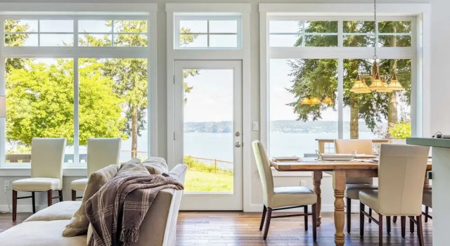 Коттедж Panoramic Saratoga Passage Views Elegant Whidbey Home by Avantstay