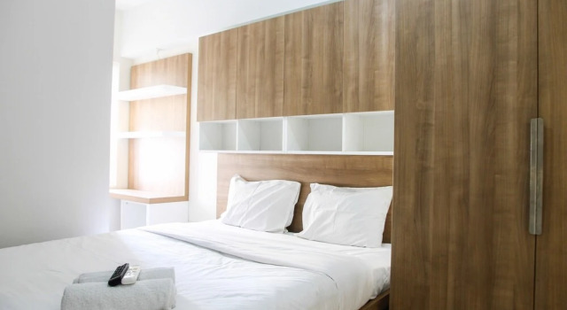 2BR with Sofa Bed at Springlake Summarecon Apartment