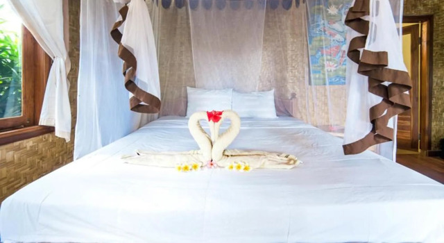 Merta Sari Balangan Bungalows, Забронировать Отель Отели провинции Бали с завтраком, Завтраки