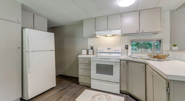 Коттедж с 2 комнатами 5 Mi to Cataloochee Ski Area! Family Home w/ Views