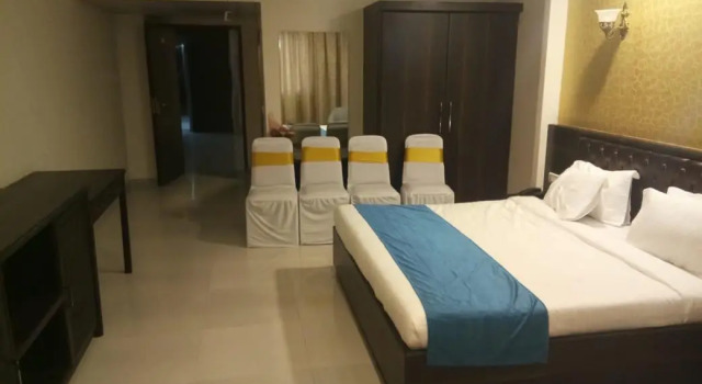 Hotel Shivam, Забронировать Отель Отели штата Махараштры 3 звезды, 3*