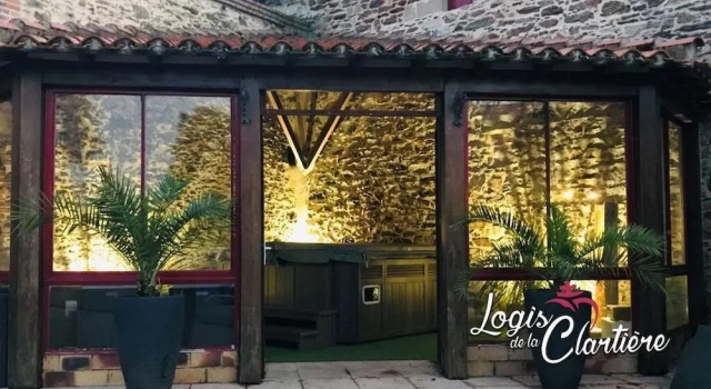 Logis de la Clartière, Rezervasyon Otel Falleron otoparklı oteller, Otopark