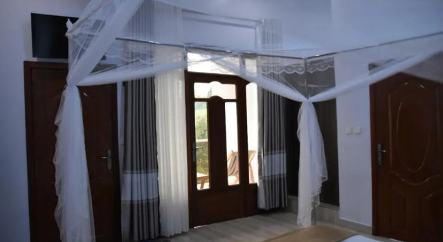 Номер Standard Chimpanzee Lodge