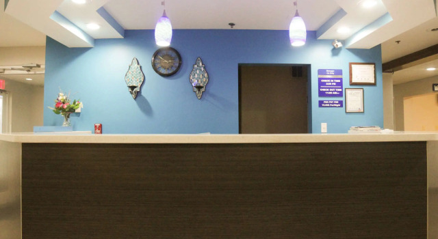 Americas Best Value Inn and Suites - Jackson, Prenota Hotel Jackson Tennessee