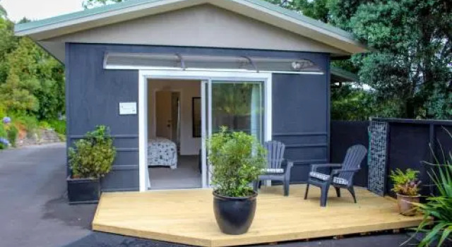 Amazing Kiwi Lodge, Забронировать Отель Уангамата Coromandel Peninsula