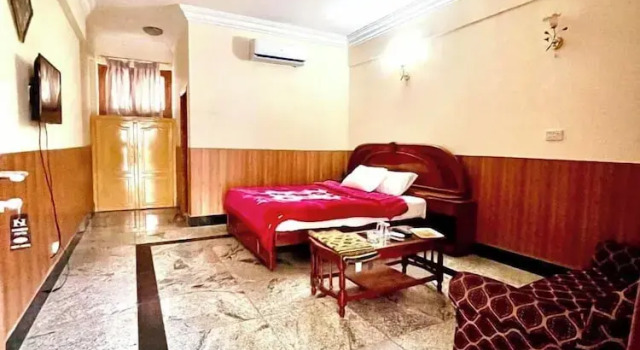 Номер Deluxe Hotel shaheen International