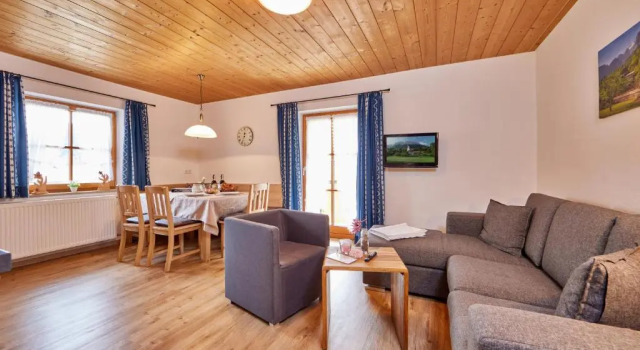 Ferienwohnungen Pfanzelter, Rezervasyon Otel Grainau Garmisch-Partenkirchen