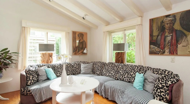 Bright Holiday Home in Schoorl North Holland with Garden, Забронировать Апартаменты/квартира Апартаменты Шоорл, рядом с 't Klimduin, Апартаменты/квартира