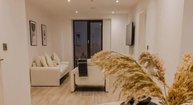Bianco Suite 2BR With City Views, Забронировать Апартаменты/квартира Апартаменты Большого Манчестера, Апартаменты/квартира