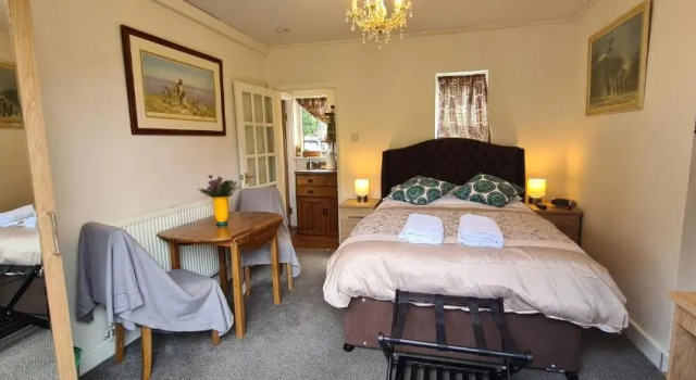 Koi Pond Annex, Boek Hotel Forest of Dean Merseyside