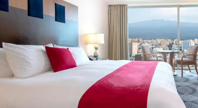 Двухместный номер Standard с видом на горы Ramada Plaza Jeju
