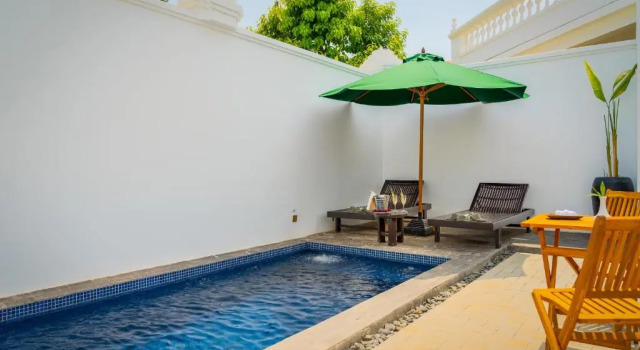 Семейный люкс The Embassy Angkor Resort & Spa