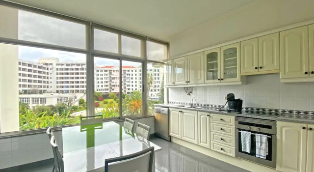 Апартаменты Deluxe с 3 комнатами с балконом и с видом на море Diego Cruz Apartment