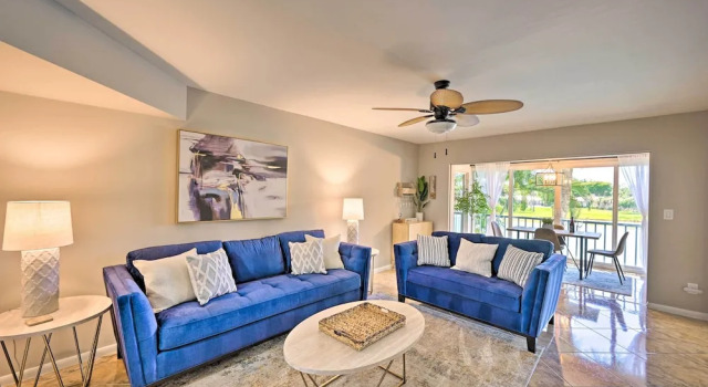Naples Condo w/ Enclosed Balcony & Lake Views!, Buchen Sie Ferienwohnung Naples 
