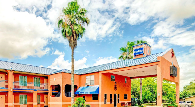 Econo Lodge Inn & Suites Near Lackland AFB, Prenota Hotel San Antonio Bexar County