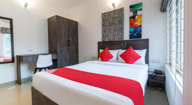 Townhouse Hebbal, Забронировать Отель Бизнес-отели штата Карнатаки, 4* 5*