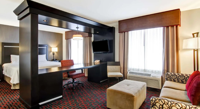 Двухместная студия Hampton Inn & Suites Red Deer