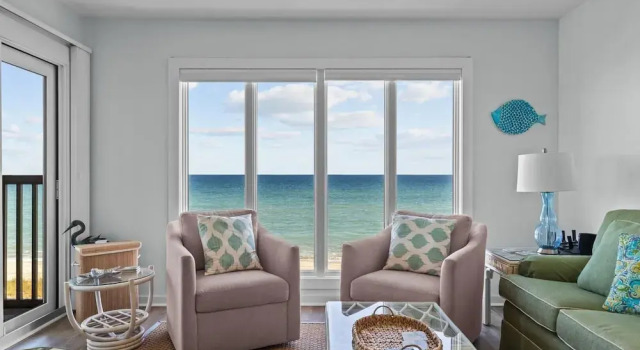Номер Standard Maritime West C-33 3 Bedroom Condo by RedAwning