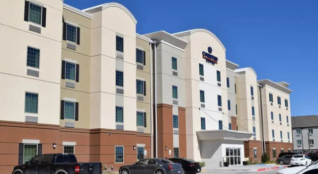 Четырёхместная студия Candlewood Suites Monahans by IHG