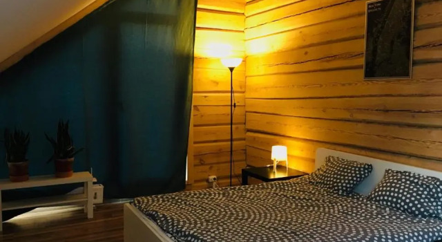 Room in a Scandinavian Style House, Rezervați Hotel Hoteluri în Zujūnai cu parcare, Parcare
