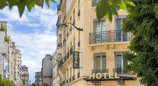 Трёхместный номер Executive Hotel Charlemagne