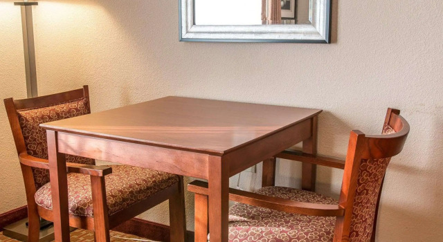 Четырёхместный номер Standard Comfort Inn New Buffalo