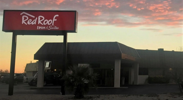 Red Roof Inn & Suites San Angelo