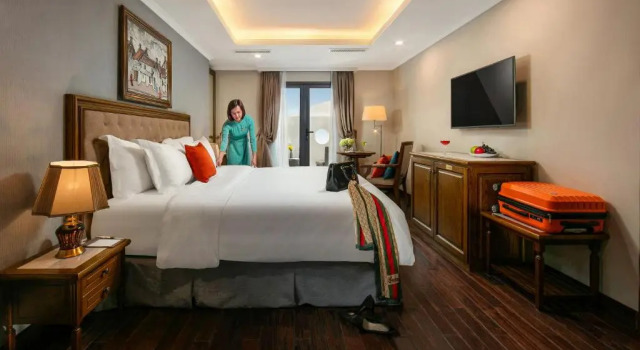 Полулюкс Hanoi Dalvostro Valentino Hotel & Spa
