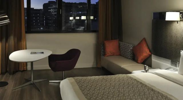 Superior quarto com vista para a cidade Pullman Dakar Teranga