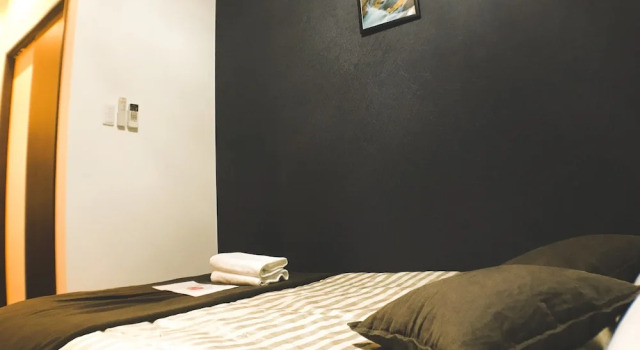 One More Heart at Nishijin 1, Book Hotel Hoteller i Nishijin med parkering, Parkering