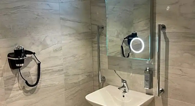 Номер Standard Spark by Hilton Luton