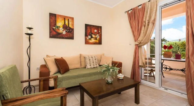 Вилла Дуплекс с 2 комнатами Lorenzo Villas with Private Pool, 200m from the beach, by ZanteWize
