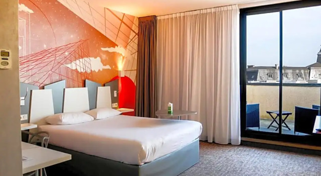 Номер Classic с балконом ibis Styles Poitiers Centre