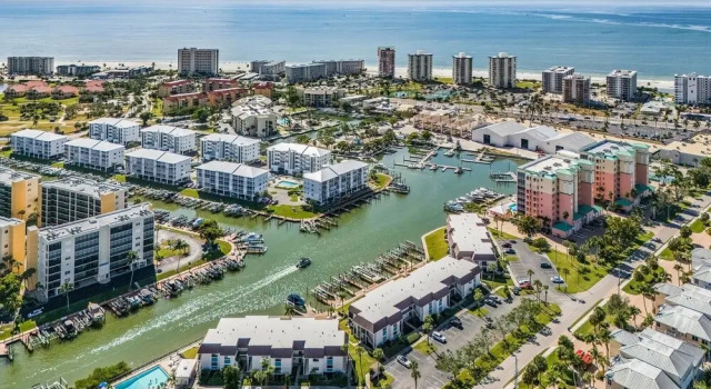 Номер Standard Estero Island Yacht & Racquet Club 224 1 Bedroom Condo