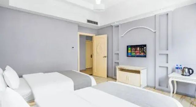 Люкс Deluxe Kunming Baolilai Hotel Changshui Airport Branch