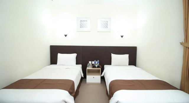 Deluxe Zimmer UNY Hotel