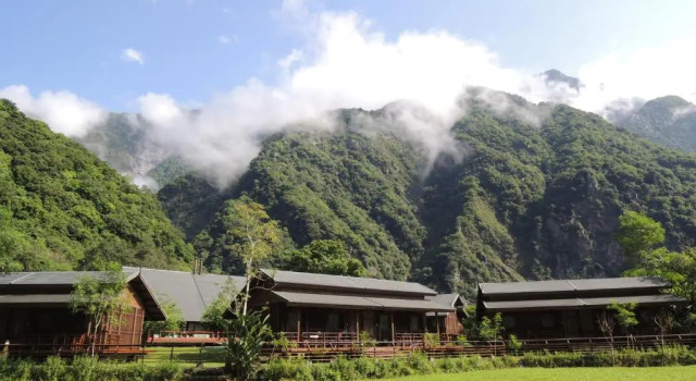 Семейный номер Standard с видом на горы Taroko Village Hotel